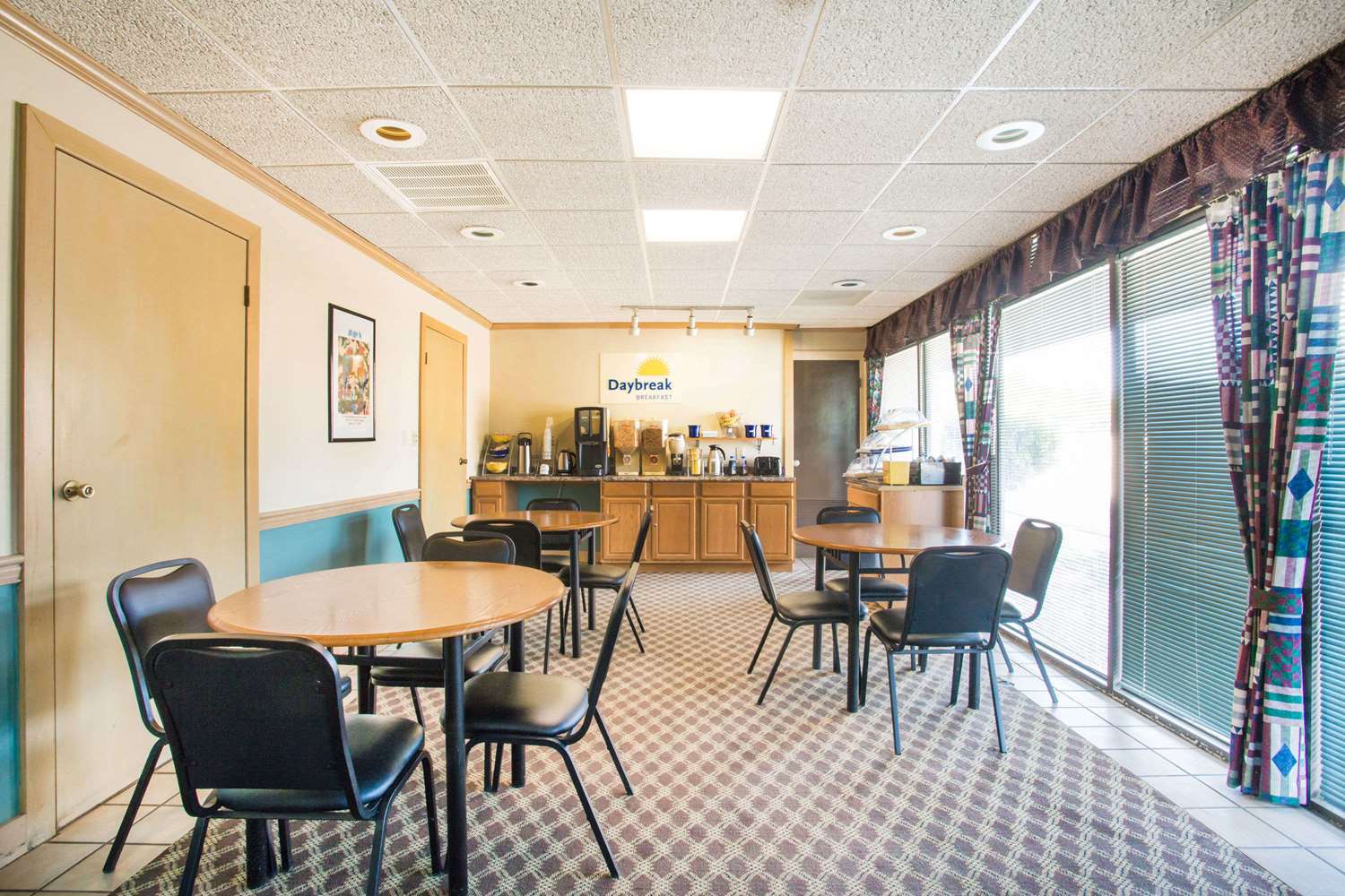 Days Inn By Wyndham Florence Downtown Exterior foto